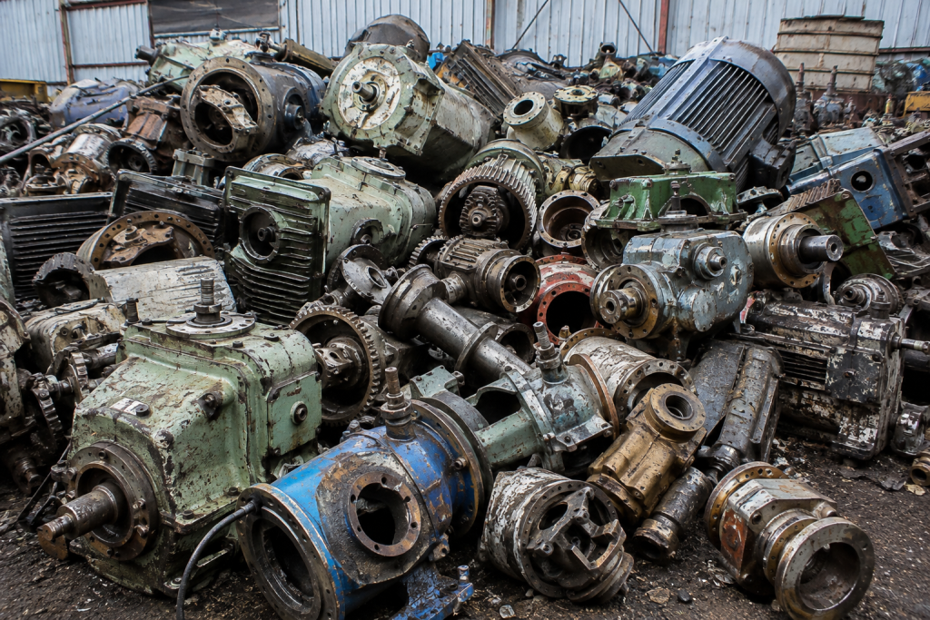Machinery scrap metal services in Dammam Saudi Arabia
