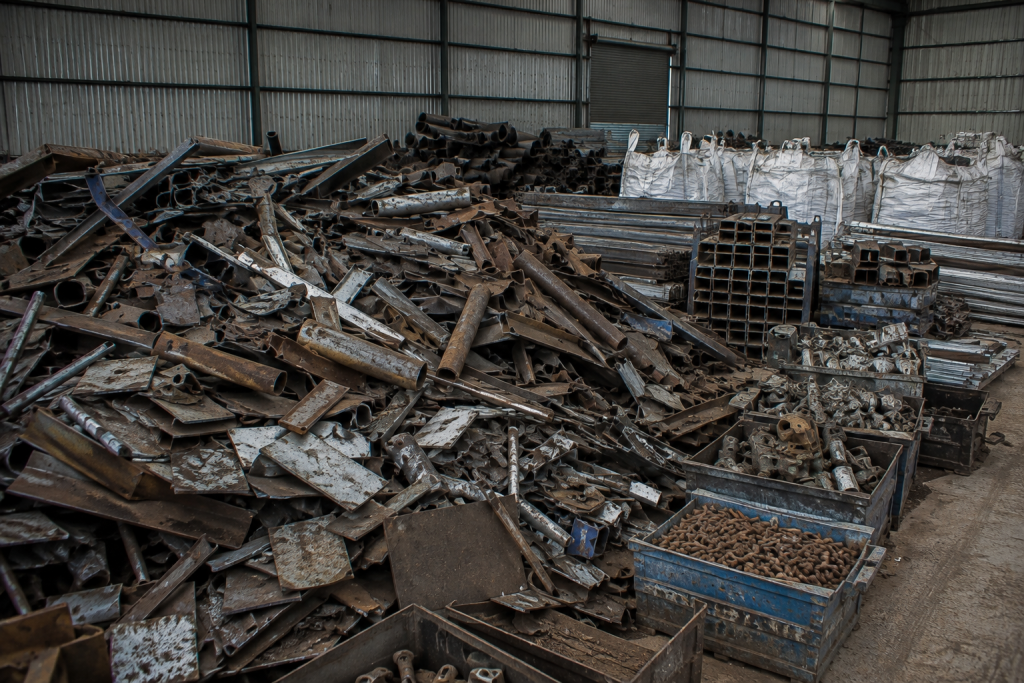 Warehouse scrap metal buying services in Dammam